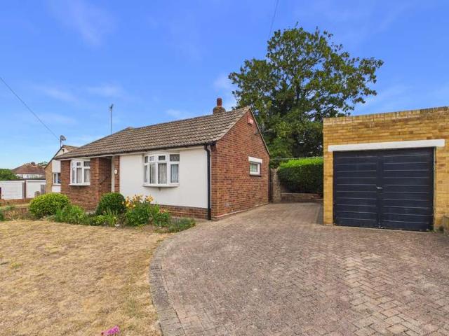 Bungalow for sale in Millmead, Acol
