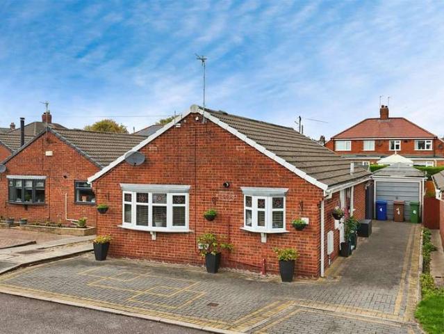 Bungalow for sale in Anlaby with Anlaby Common, Anlaby