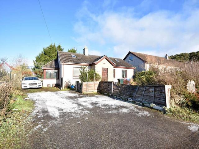 Bungalow for sale in Lhanbryde, Scotland