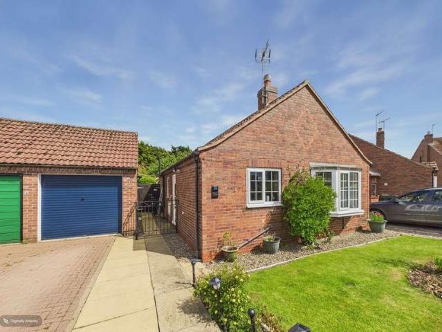 Bungalow for sale in Weaverthorpe, North Yorkshire
