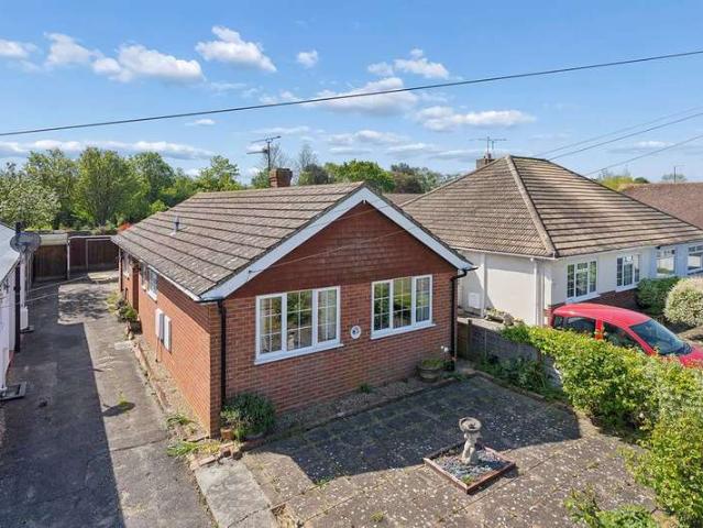 Bungalow for sale in South Tankerton, Whitstable