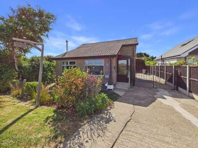 Bungalow for sale in Belleau, Lincolnshire