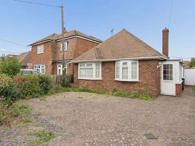 Bungalow for sale in Swalecliffe, Canterbury