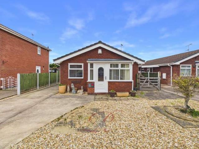 Bungalow for sale in Maelor South, Wales