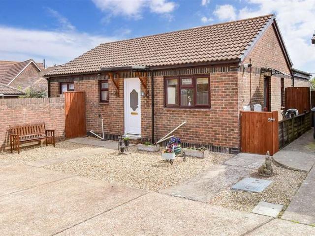 Bungalow for sale in Ningwood, Shalfleet