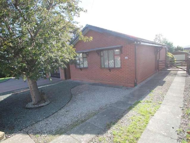 Bungalow for sale in Halesowen, West Midlands