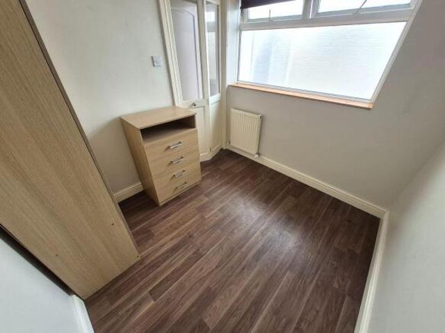 Bungalow for rent in Hamstead, West Midlands
