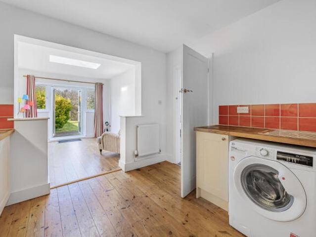 Bungalow for rent in Herne, Kent