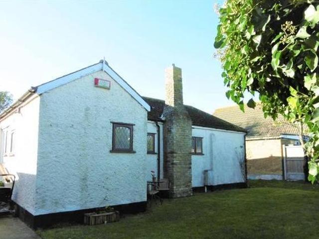 House for rent in Lyons, Greater London