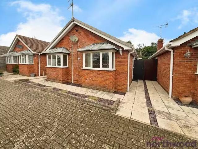 House for rent in Holland-on-Sea, Dale Hill