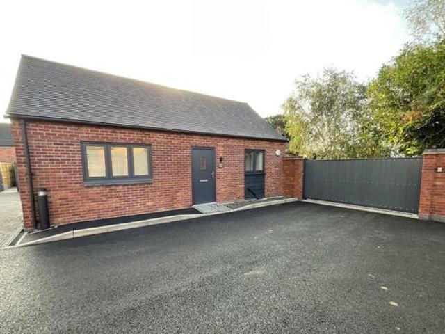 House for rent in New Bilton, Warwickshire