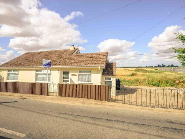 Bungalow for sale in Upwell, King's Lynn and West Norfolk
