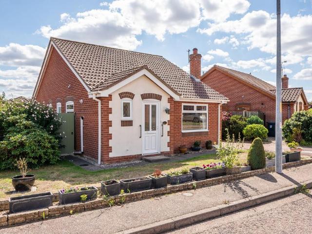 Bungalow for sale in Comers, Norfolk
