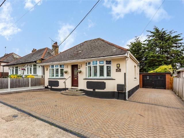 Bungalow for sale in Vange, Essex
