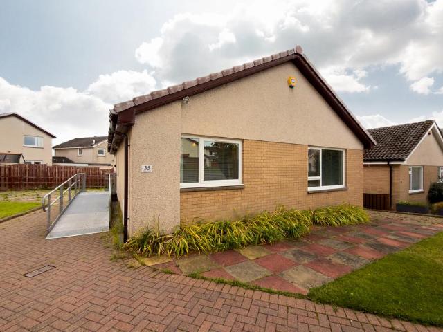Bungalow for sale in Hunter's Tryst, City of Edinburgh