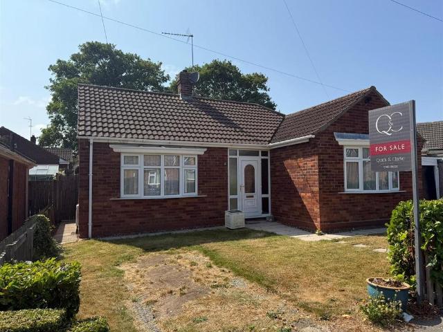 Bungalow for sale in Leven