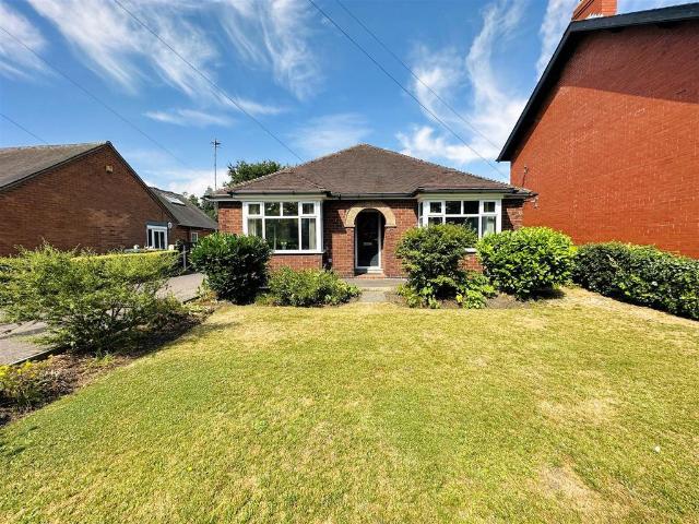 Bungalow for sale in Selby