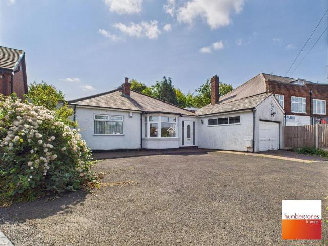 Bungalow for sale in Halesowen, West Midlands