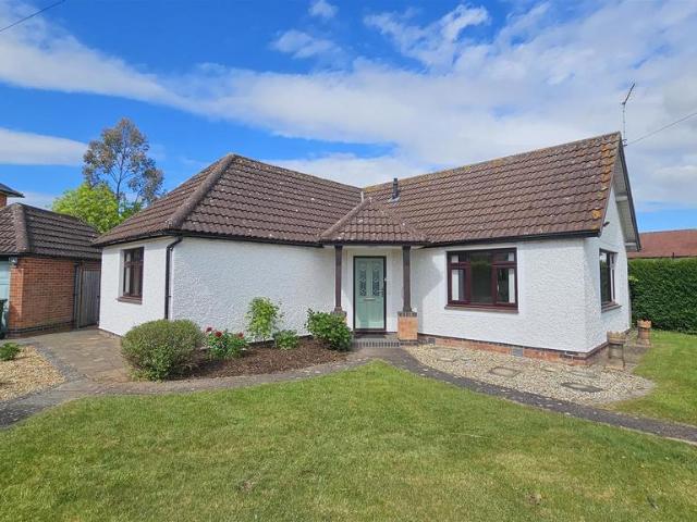 Bungalow for sale in Barton In Fabis, East Midlands