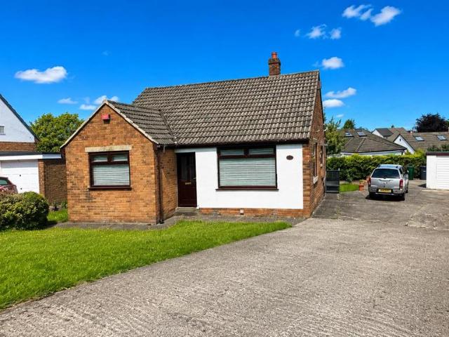 Bungalow for sale in Wrose, West Yorkshire