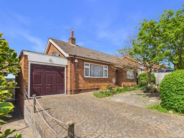 Bungalow for sale in Gedling, East Midlands