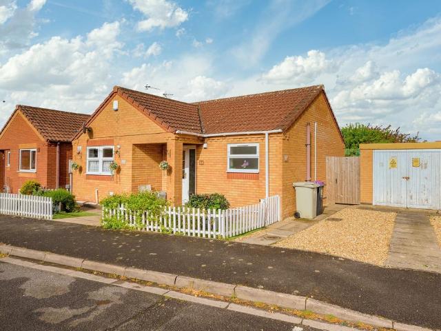 Bungalow for sale in Belleau, Lincolnshire