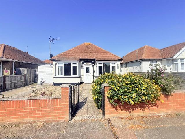 Bungalow for sale in Oxenden, The Bridge