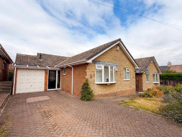 Bungalow for sale in Oxspring, South Yorkshire