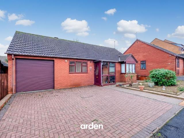 Bungalow for sale in Stoke Pound, Bromsgrove