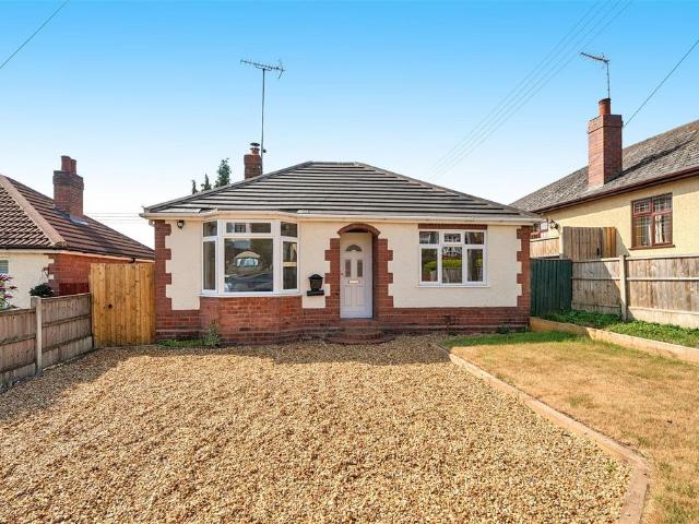Bungalow for sale in Wolverley, Rushock