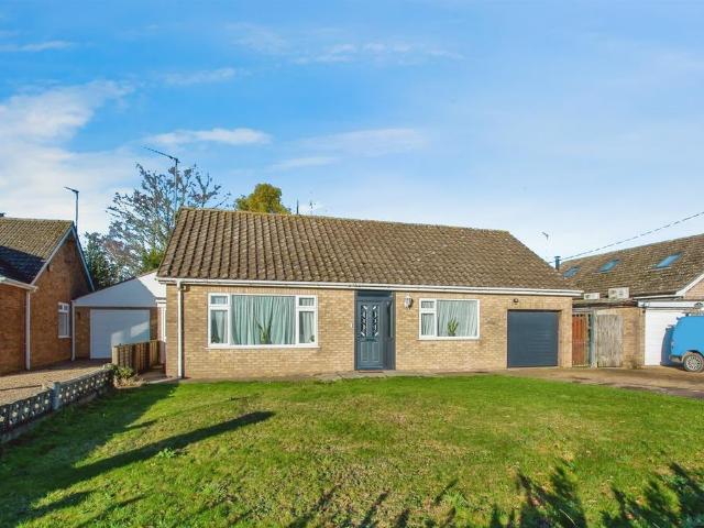 Bungalow for sale in Four Gotes, Cambridgeshire