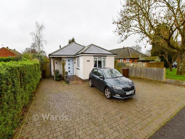 Bungalow for sale in Bridgefield, Kent