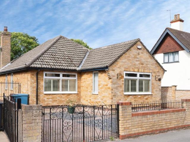 Bungalow for sale in Hull, City Of Kingston Upon Hull
