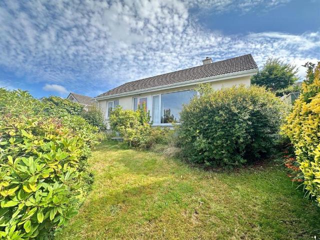 Bungalow for sale in Trelander, Penweathers