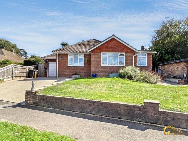 Bungalow for sale in Little Common, Heathlands