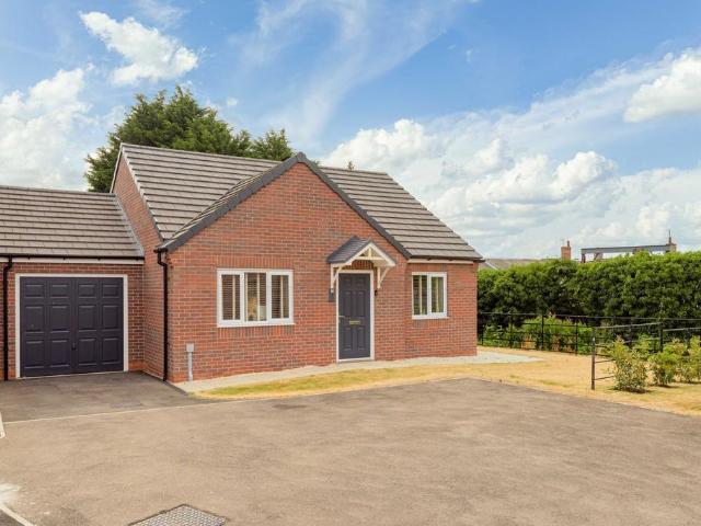 Bungalow for sale in Belleau, Lincolnshire