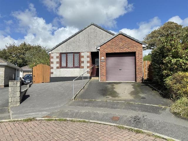 Bungalow for sale in Trethosa, Cornwall