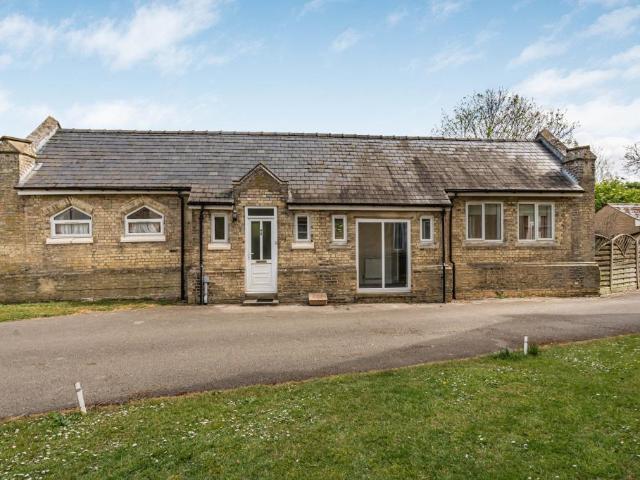 Bungalow for sale in Barway, Cambridgeshire