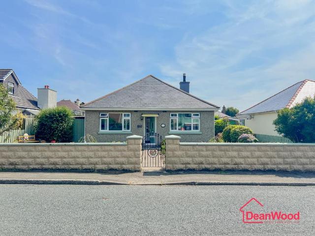 Bungalow for sale