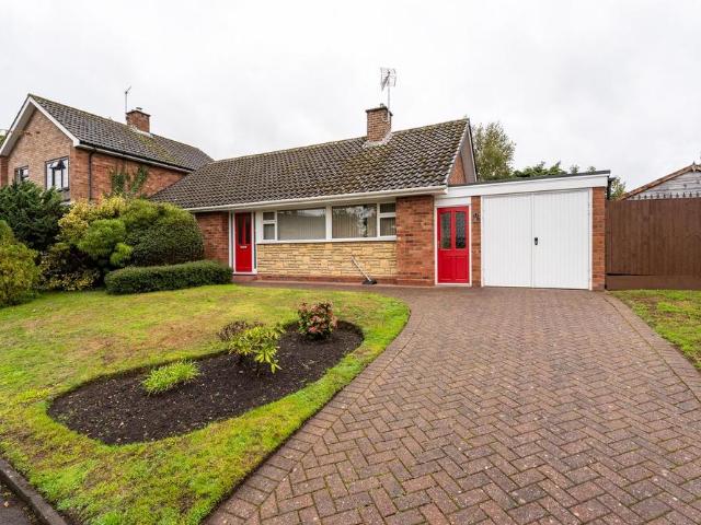 Bungalow for sale in Oaken, South Staffordshire