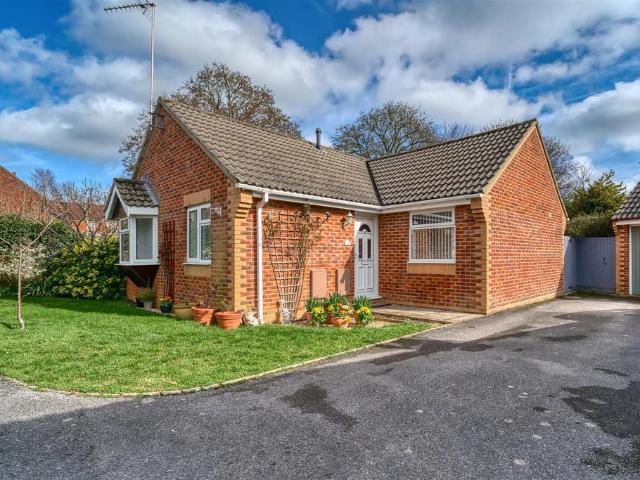 Bungalow for sale in Sturminster Newton, Bagber