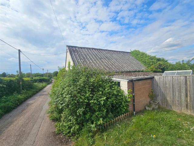 Bungalow for sale in Sherford, Rumwell