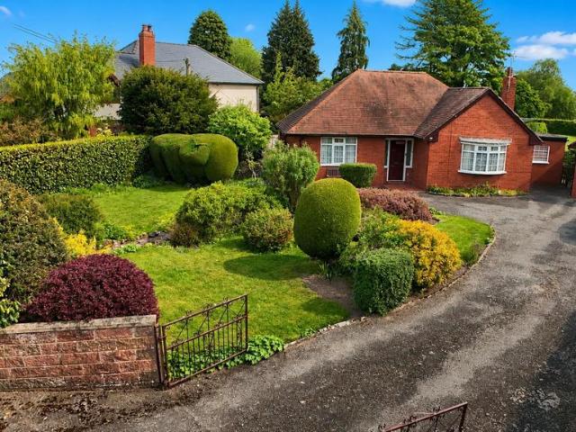 Bungalow for sale in Gobowen, Shropshire