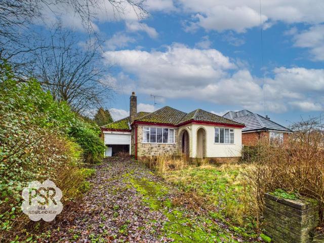 Bungalow for sale in Disley
