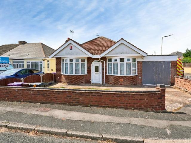 Bungalow for sale in Old Heath, Bilston