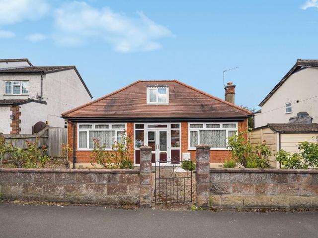 Bungalow for sale in The Wrythe, Greater London