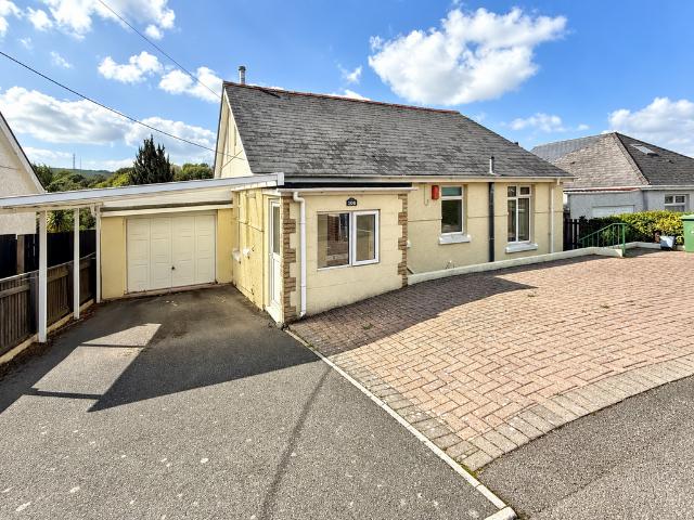 Bungalow for sale in Goosewell, Mount Wise