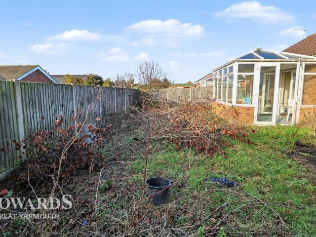 Bungalow for sale in Newtown, Stokesby