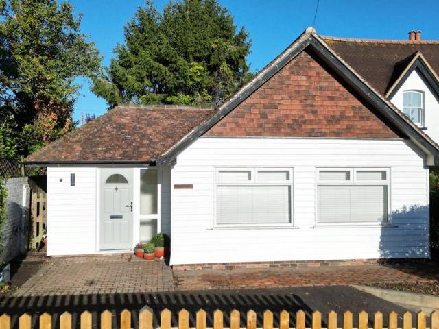 Bungalow for sale in Sandown Park, Kent