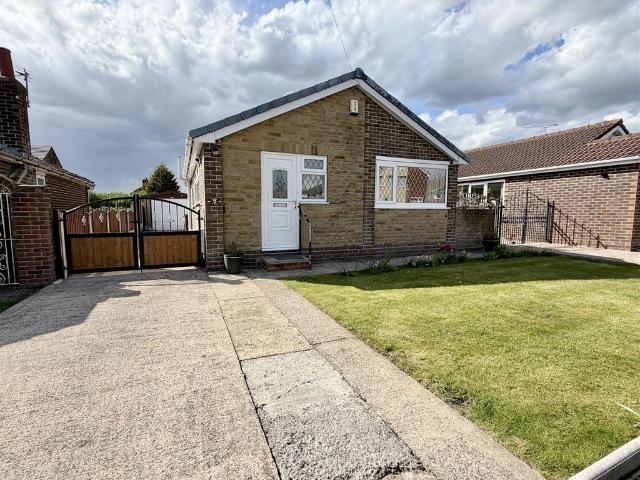 Bungalow for sale in Allerton Bywater, West Yorkshire